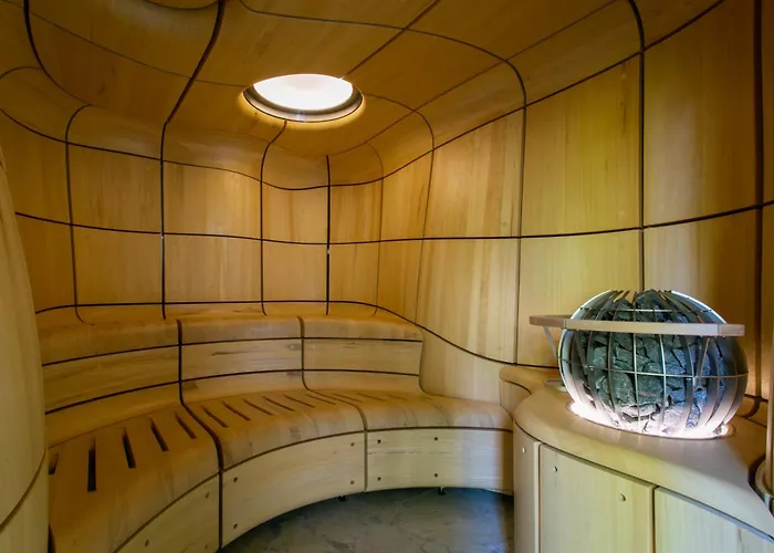 9 Gargrave Road At Broughton Sanctuary * Broughton (North Yorkshire)